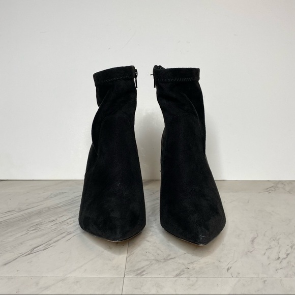 Catherine Malandrino Faux Suede Black Pointed Toe Bootie 9 - Picture 2 of 12
